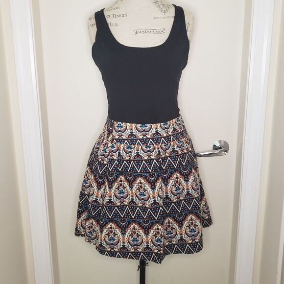 Forever 21 pattern mini skirt - Picture 1 of 7